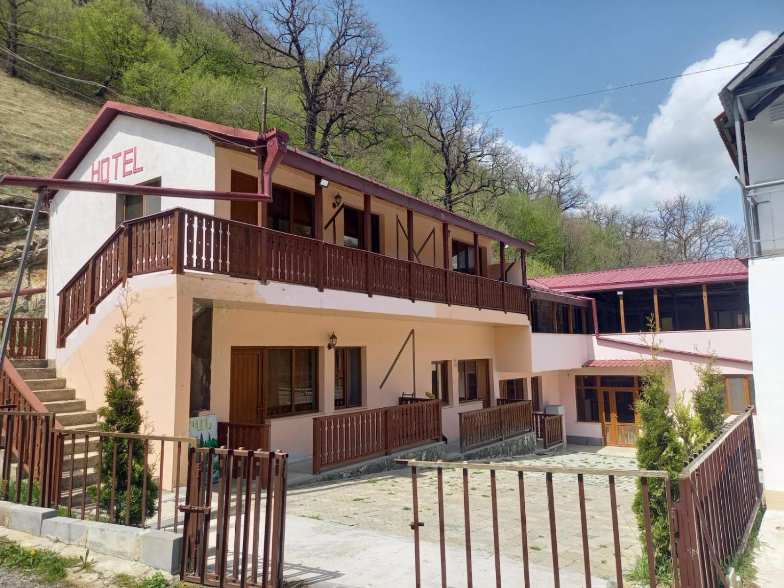 Tigris Dilijan Hotel Экстерьер фото